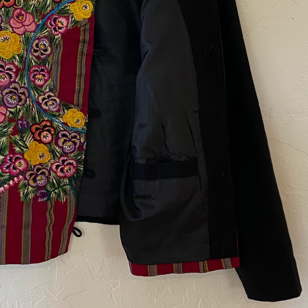 Ethnic Jacket Medium - image 3